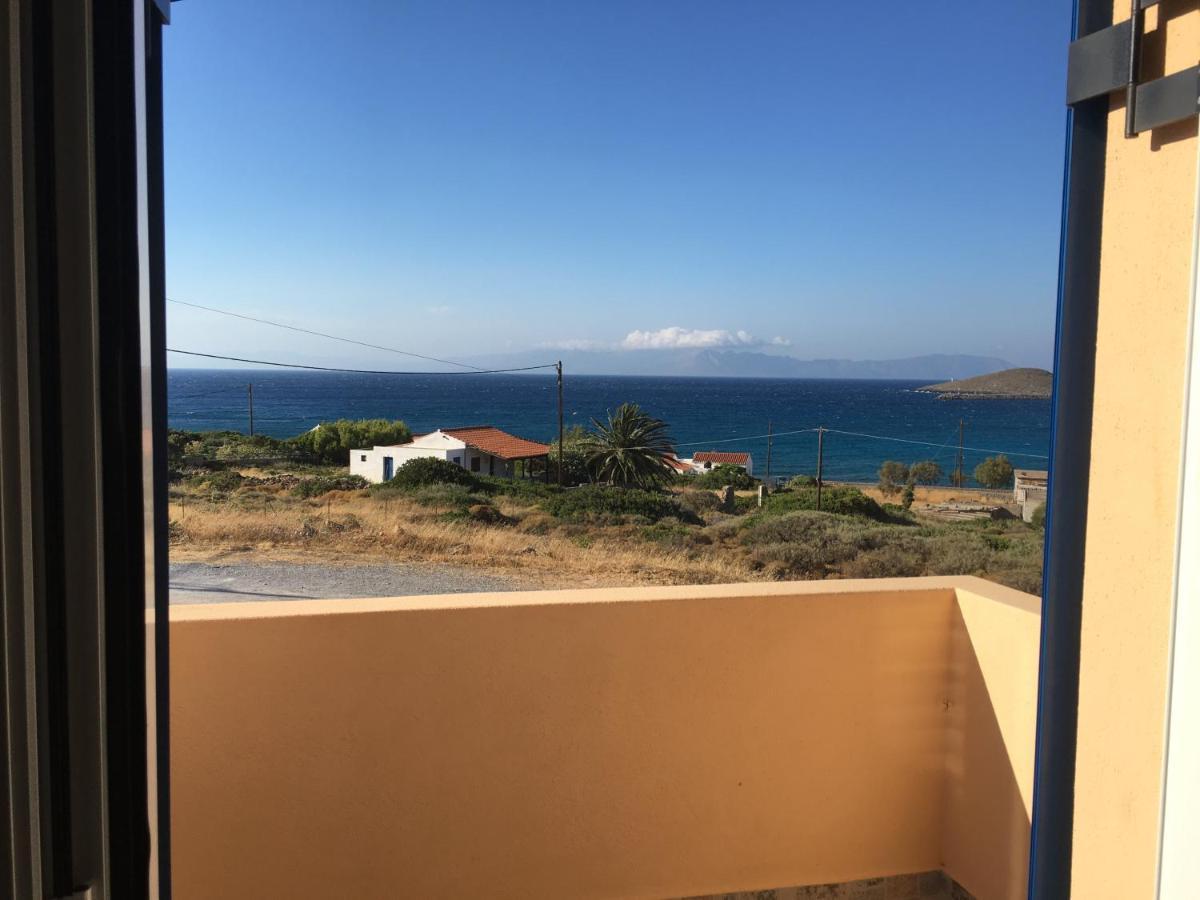 Eugenia Travasarou Sea View Appartments Diakofti Екстериор снимка