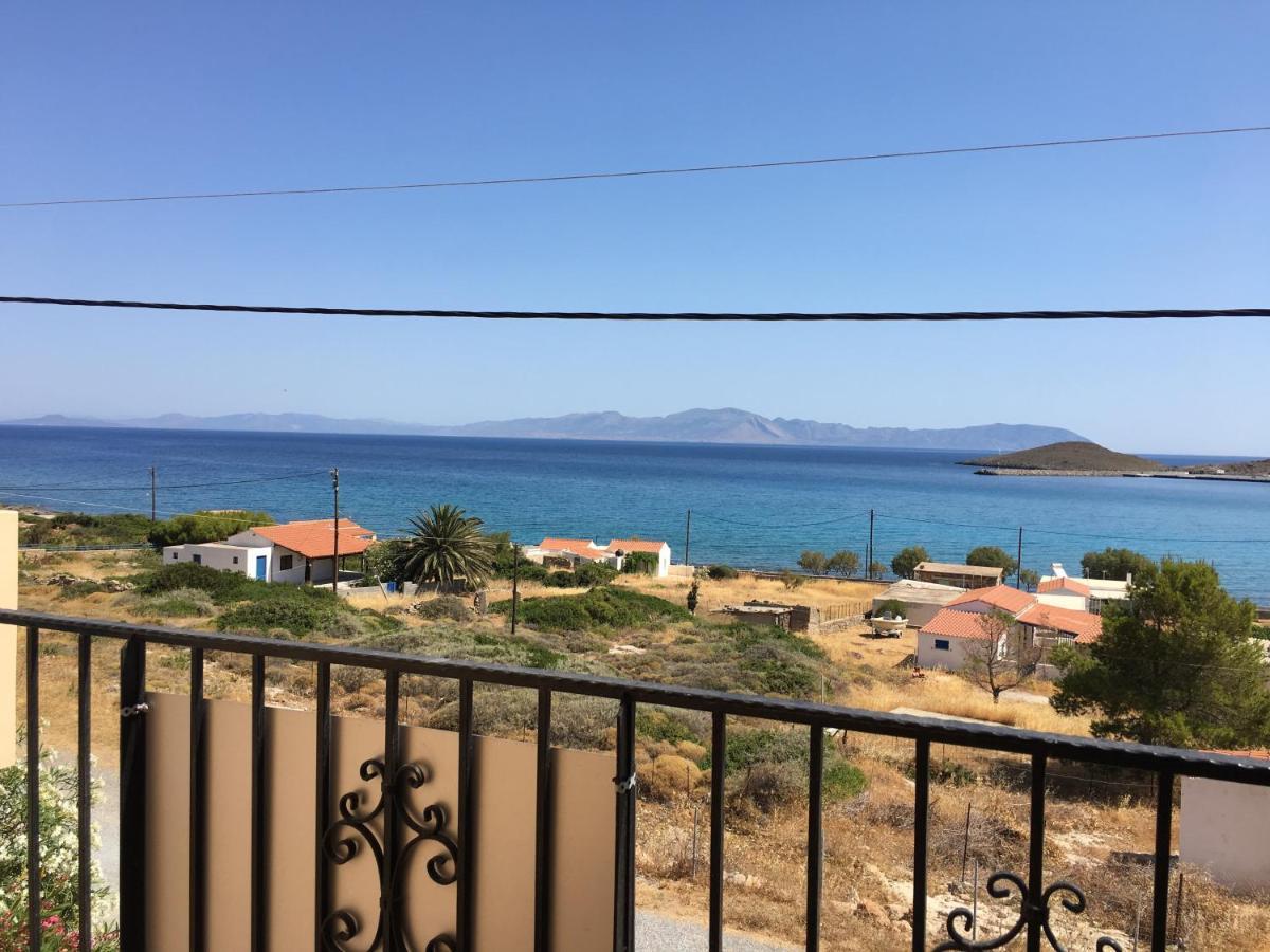 Eugenia Travasarou Sea View Appartments Diakofti Екстериор снимка