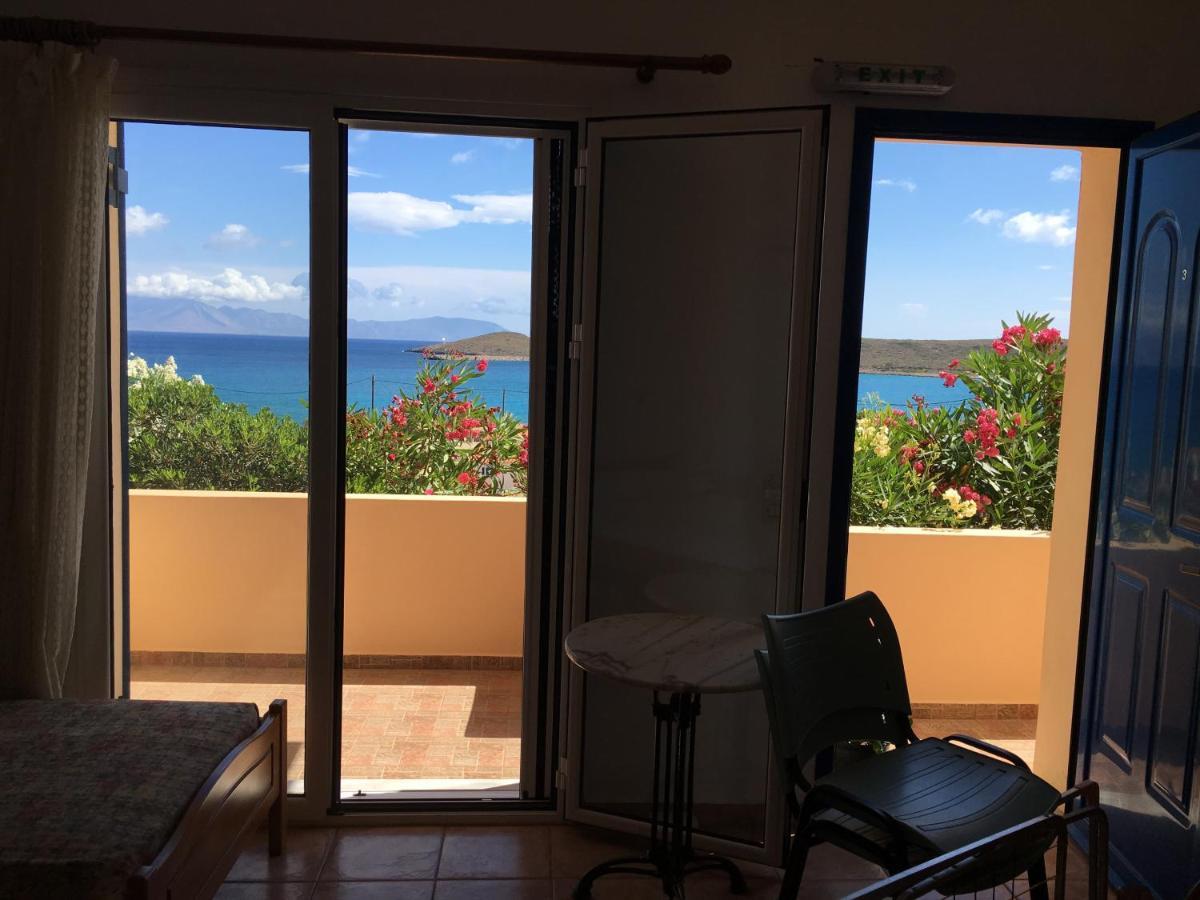 Eugenia Travasarou Sea View Appartments Diakofti Екстериор снимка