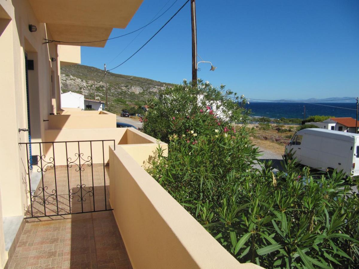 Eugenia Travasarou Sea View Appartments Diakofti Екстериор снимка